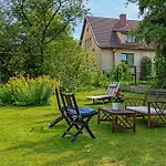Апартаменти Leete Residence- 3br Family Friendly With Huge Garden&free Parking Таллінн