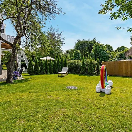 New 3br Family Friendly House With Huge Garden&free Parking *