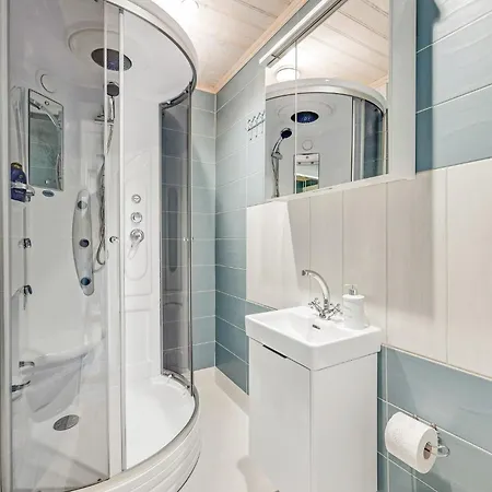 Appartement New 3br Family Friendly With Huge Garden&free Parking Tallinn