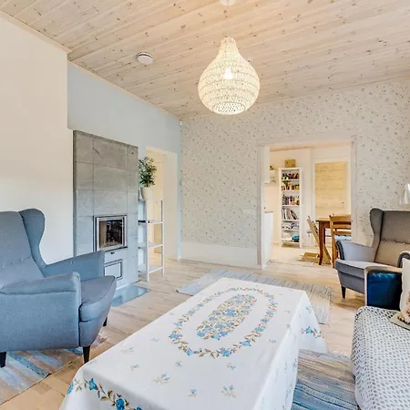 Leete Residence- 3br Family Friendly With Huge Garden&free Parking 公寓 塔林