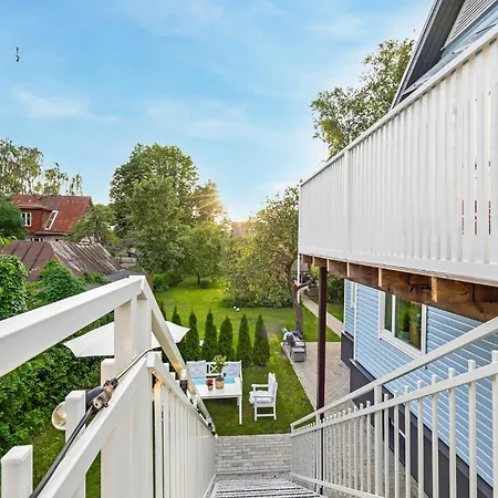 Leete Residence- 3br Family Friendly With Huge Garden&free Parking *