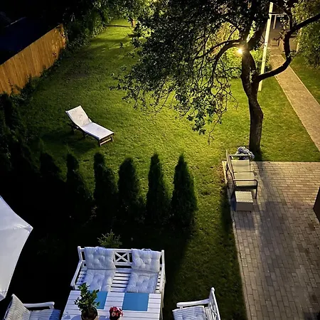 New 3br Family Friendly With Huge Garden&free Parking Appartement