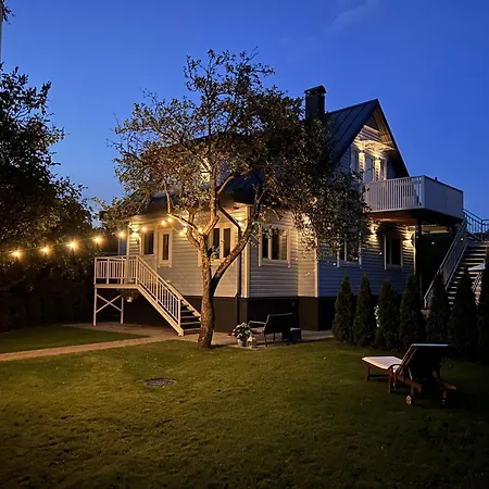 New 3br Family Friendly House With Huge Garden&free Parking *