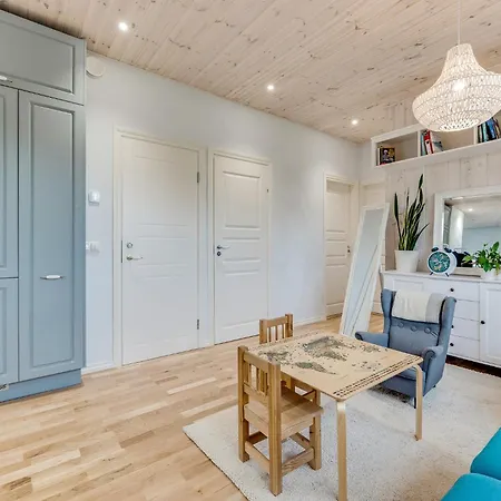 New 3br Family Friendly House With Huge Garden&free Parking Apartment *