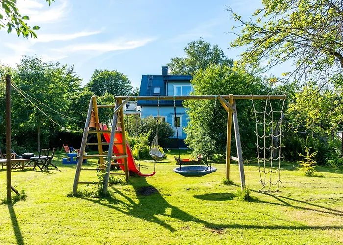 Leete Residence- 3br Family Friendly With Huge Garden&free Parking * Tallinn